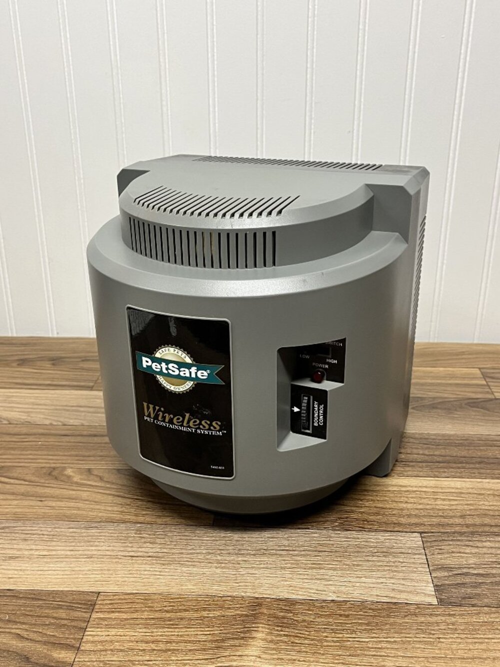 PetSafe Wireless Fence Pet Containment System IF-101 - No Power Adapter S402-855
